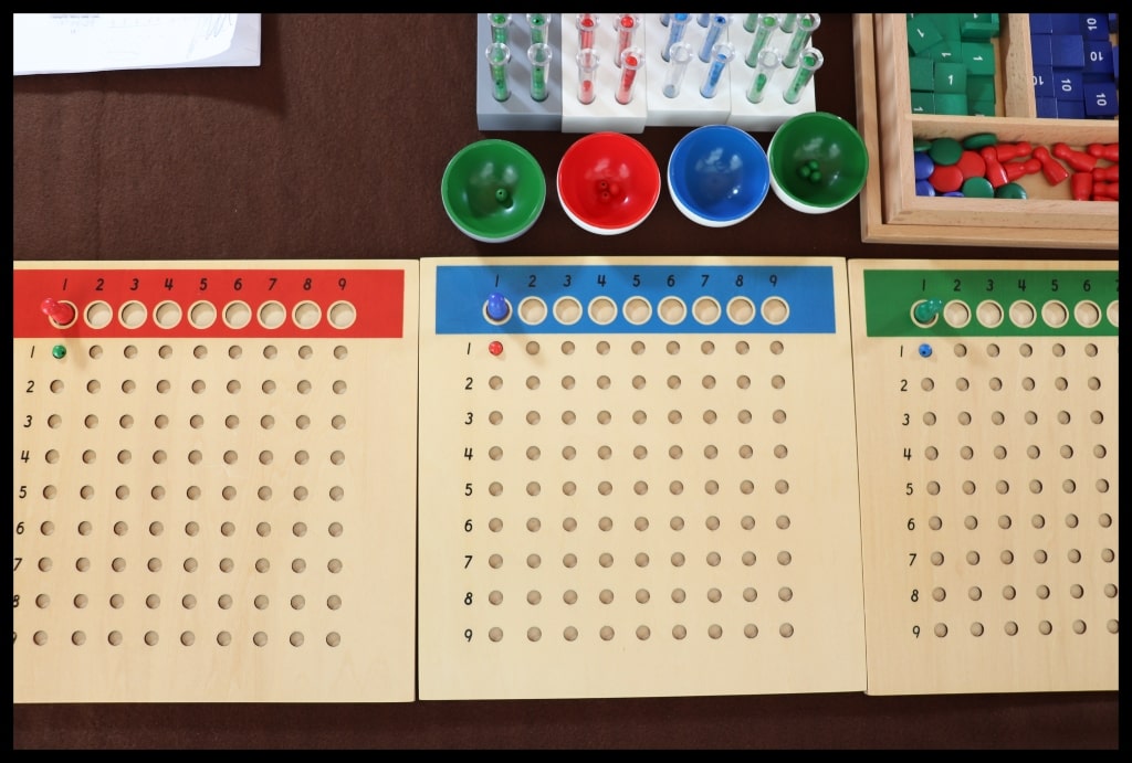 Montessori Racks and Tubes Three Digit Divisor